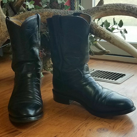 cowboy boots walking heel